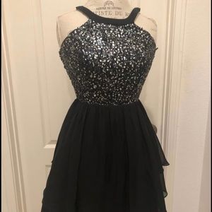 Hailey Logan by Adrienne Papel Homecoming Dress